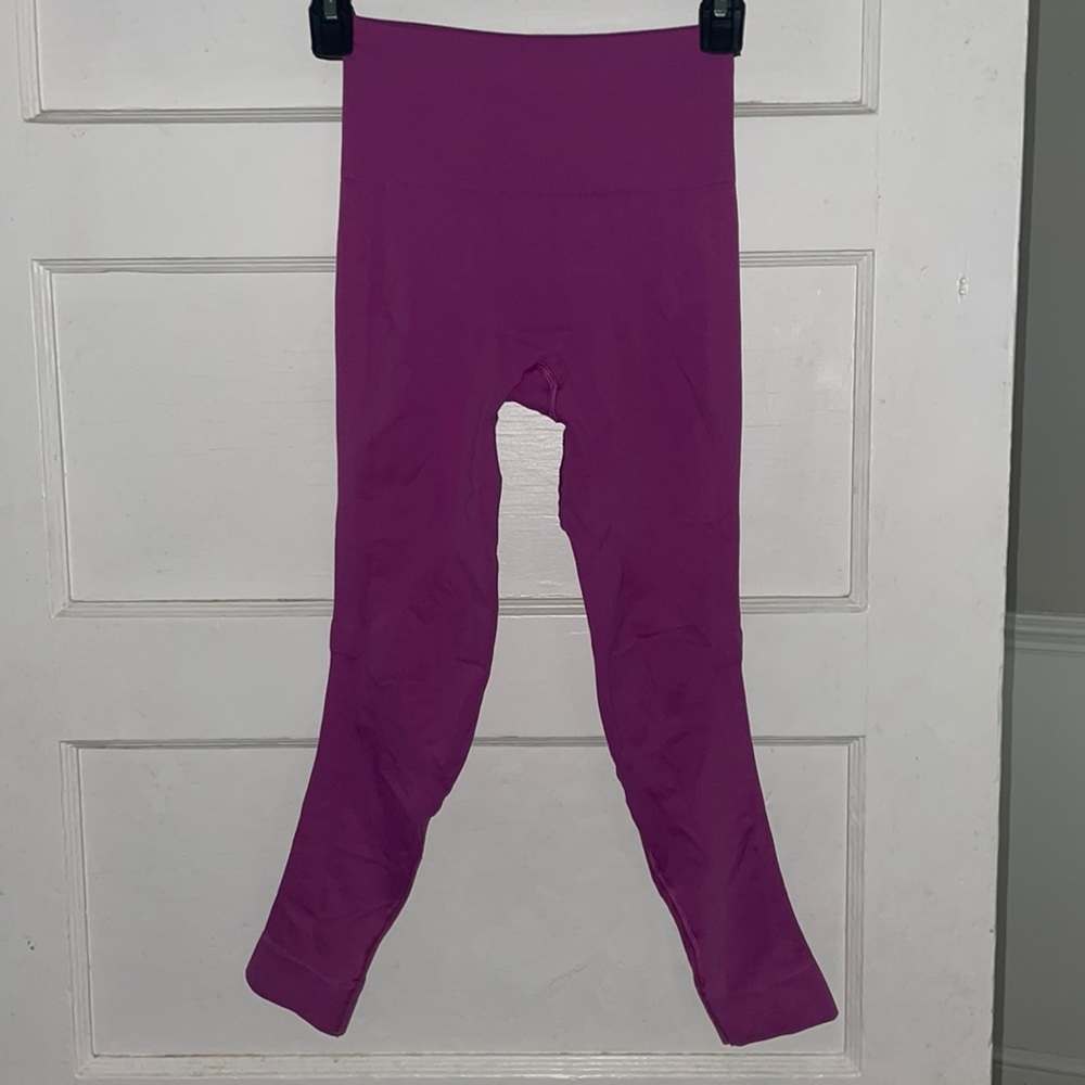 Hot Pink Lululemon Leggings